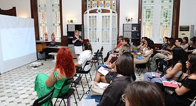 Geleceği tasarlayacak gençler Karşıyaka'da sahaya çıktı