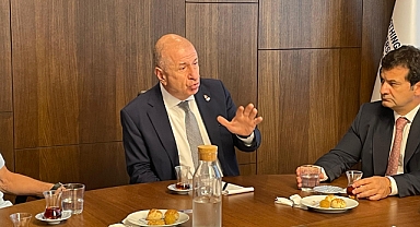 Özdağ’dan İzmir’de sert mesajlar: Hakkımdaki iddianame anayasaya saldırıdır!