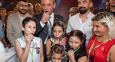 Özel'den İzmir'de deprem düdükleri ile Ankara'ya uyarı!