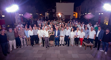 Sanathane'den bir sembol isim geçti... 'Komünist Osman' belgeseli ayakta alkışlandı