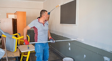 Balçova Belediyesi'nden okullarda temizlik ve bakım hamlesi