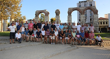 Briç tutkunları Efes Selçuk'ta buluştu... Turnuvaya büyük ilgi!