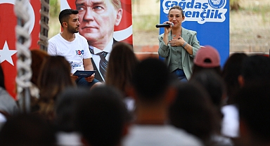 Çağdaş Yaşamın gençleri Pamucak'ta
