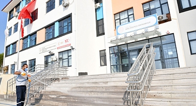 Çiğli'de okullara bakım ve onarım desteği