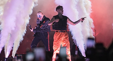 Çim Konserleri'nde 'Motive' rüzgarı