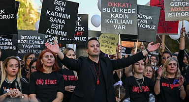 Bornova'da İstanbul Sözleşmesi için yürüyüş