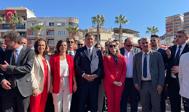 CHP İzmir'den '29 Ekim' kutlaması… Ne mesajlar verildi?