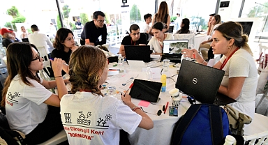 Dirençli Bornova için 36 saatlik yarış... Gençler afetlere karşı yarıştı