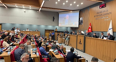 İzBB Meclisinde İstanbul protokolü tartışma yarattı!