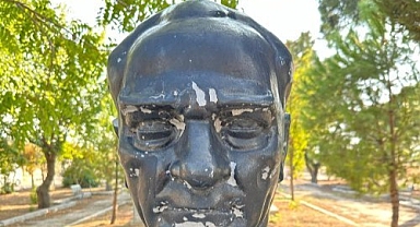 Vatandaşlardan çağrı: Atatürk'e böyle mi sahip çıkacaksınız?