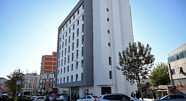 Bornova Belediyesinin ek hizmet binası tamamlandı!