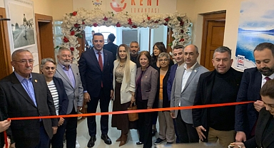 Çiğli'nin ilk 'Kent Lokantası' açıldı… Başkan Yıldız: İkincisi de yolda!