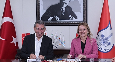 Konak'a hizmette çifte imza
