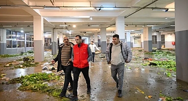 Başkan Eşki'den pazarcıya temizlik ve düzen tepkisi