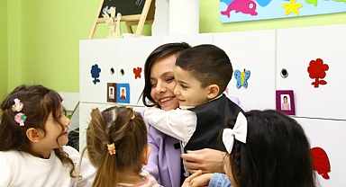 Başkan Kınay'dan miniklere yeni yıl sürprizi!