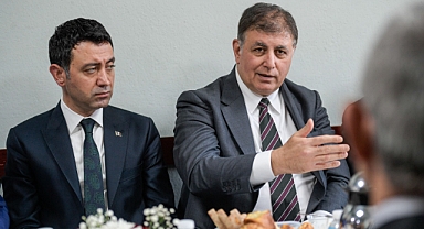 Başkan Tugay'dan Bayraklı'da proje açıklaması: Güzel hizmetler ortaya koyacağız