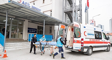 Büyükşehir binlerce kişiye sağlık hizmeti verdi... Eşrefpaşa Hastanesi şifa dağıtıyor