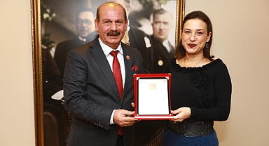 Meryem Ana Evi mücadelesine TMÜB ve Belediye Başkanları Derneği'nden destek