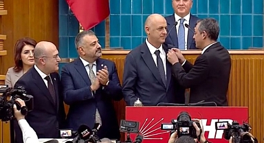 Ümit Özlale CHP'ye katıldı!