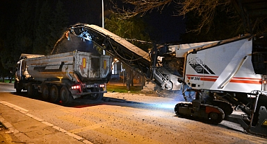 Bornova'da okul yoluna tatil mesaisi
