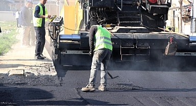 Büyükşehir'den asfalt seferberliği...Hedef 1 milyon ton asfalt