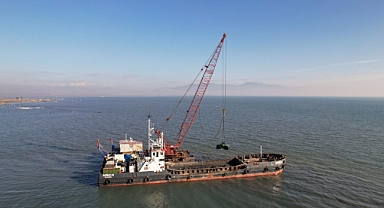 İzmir Körfezi'nde dip temizliğine devam: 85 bin ton malzeme çıkarıldı!