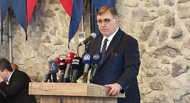 Başkan Tugay'dan önemli açıklamalar... Yeni deprem master planı geliyor!