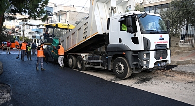 Bornova'da yol çalışmalarına tam gaz