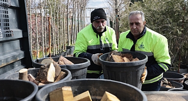 Konak'ta 2 ayda 350 haneye odun desteği