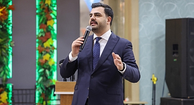 AK Partili İnan'dan Özel'e sert çıkış: Satılık kurultayın kiralık genel başkanı!