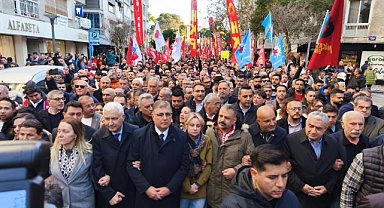 Binlerce İzmirli 'İmamoğlu' için yürüdü! Ne mesajlar verildi?