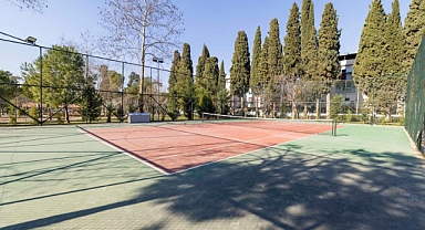 Buca'nın kalbi Hasanağa Bahçesi yeni çehresine kavuştu