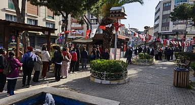 CHP'de ön seçim günü... İzmir'den sandık görüntüleri!