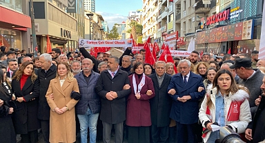 İzmirler İmamoğlu için sokağa döküldü... Aslanoğlu: Söz gidecekler!