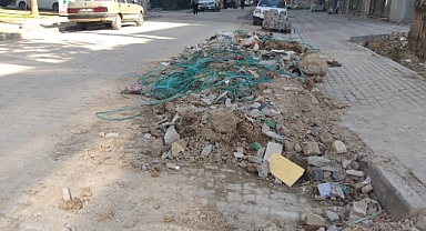 Karşıyaka'da işçi fazlası var ama hizmet yok!