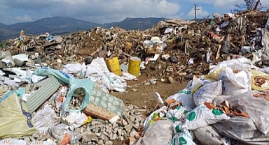 Bakanlık'tan Bayraklı'ya 3 milyonluk 'vahşi depolama' cezası!