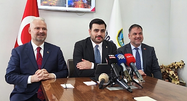 İnan'dan CHP'li belediyelere yaylım ateşi ve Özel'e çağrı: Gelin Menemen'den ders alın!