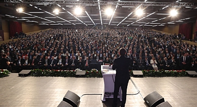 İzmir'den o isimde yer alıyor... CHP'nin olağanüstü kurultayına dava!