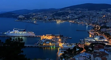 Kuşadası'nın yıldızı Başkan Ömer Günel ile yeniden parlıyor