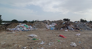 Bakanlık'tan Gaziemir Belediyesi'ne 'vahşi çöp depolama' cezası!