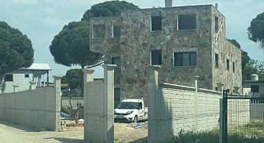 Belediye üç maymunu onuyor… Menderes betona boğuluyor!