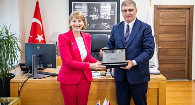 Birleşik Krallık Büyükelçisi'nden Başkan Tugay'a ziyaret