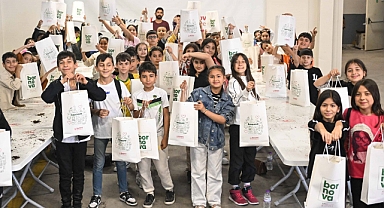 Bornova'da yerel tohuma çocuk eli değdi