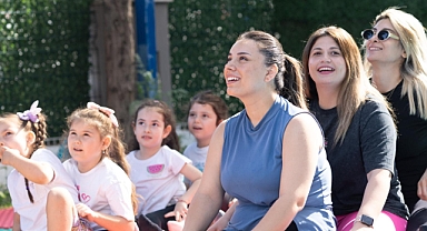 Yuvamız İzmir'de anneleri mutlu eden etkinlikler