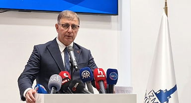 Başkan Tugay'dan mesaj seli!