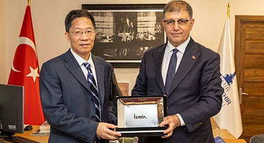 Başkan Tugay'dan akıllı teknolojiler için iş birliği mesajı!