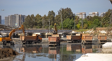 İZSU'dan iki derede temizlik seferberliği
