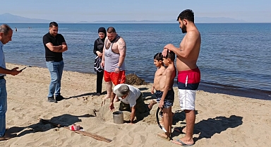 Pamucak Sahili’nde sürpriz misafir