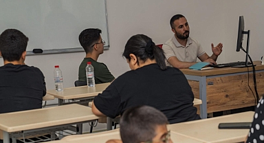 Sınav Destek Merkezi tercih döneminde de öğrencilerin yanında