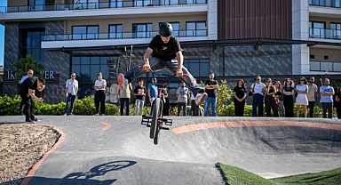 Üniversiteli gençler Pump Track Parkı’na tam not verdi